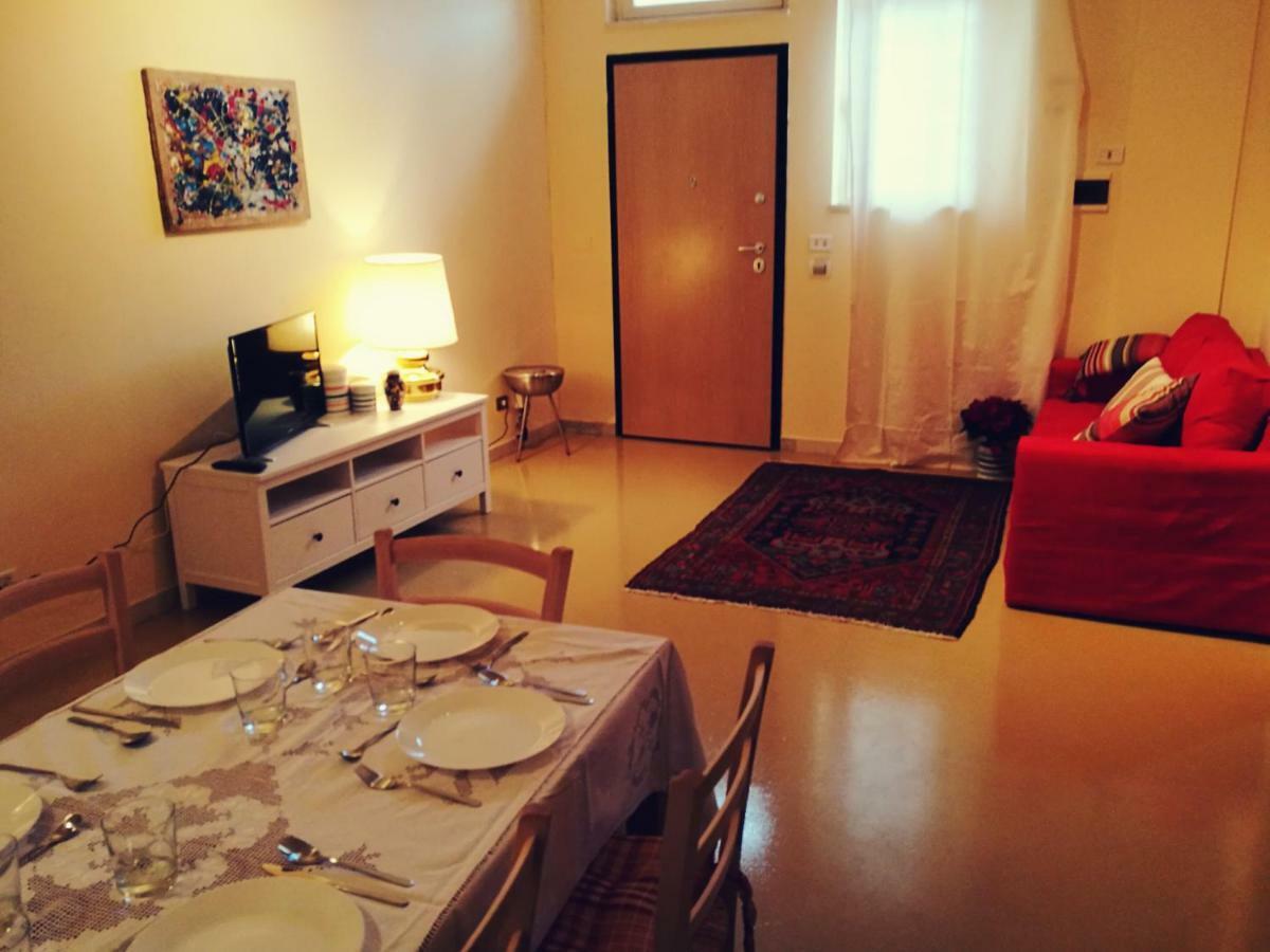 Brezzolina Apartment With Parking Bitonto Exteriör bild